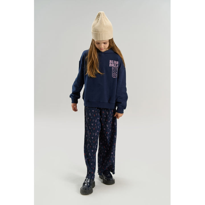 Hettutroyggja, Navy Blazer