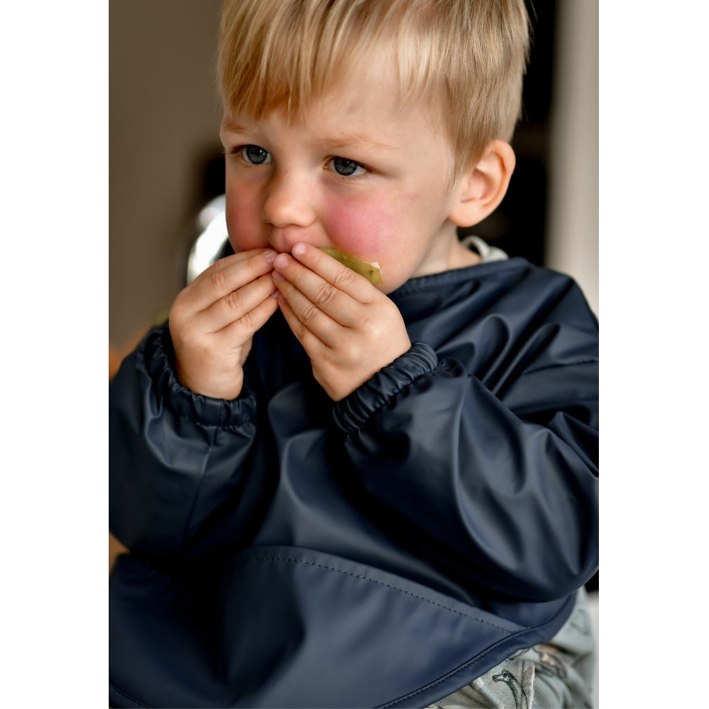 Bringusmekka v/ langum ermum - Blue Nights