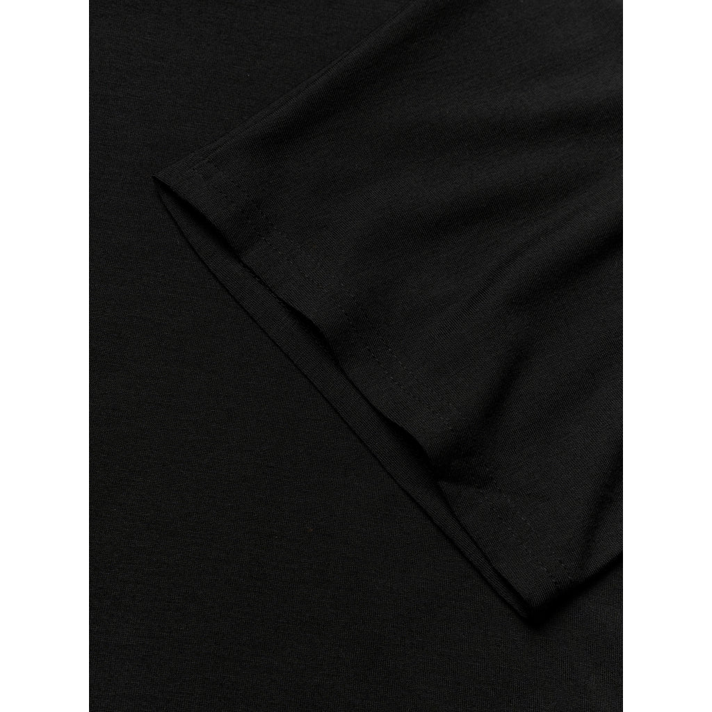 Nova Tee