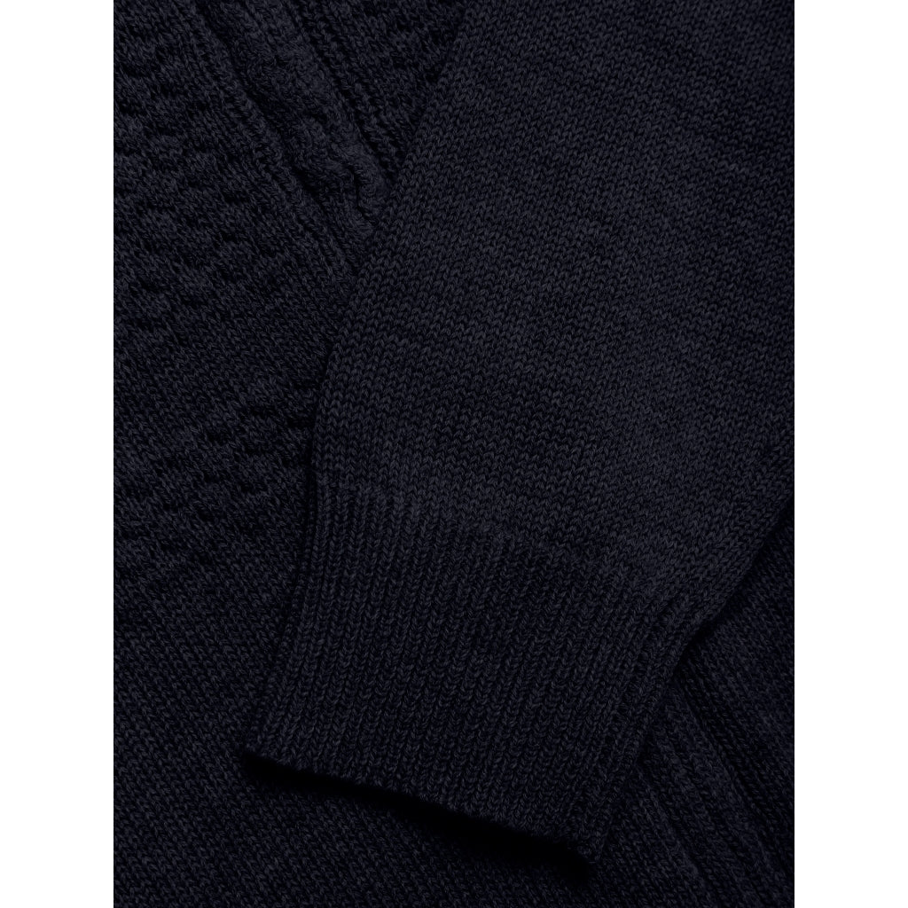 Loke Zip Knit