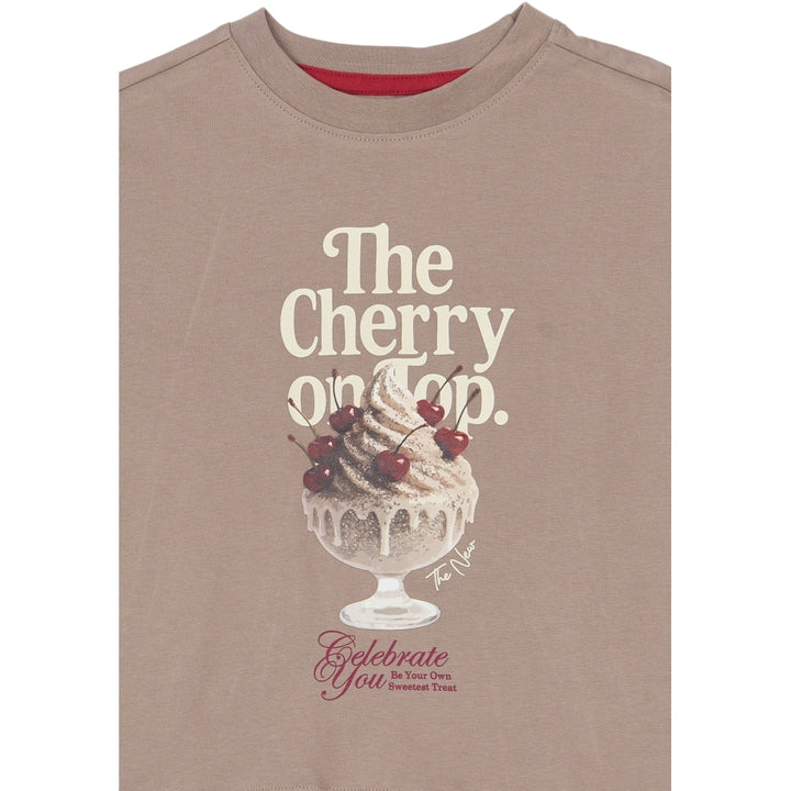 Yoletta Tee