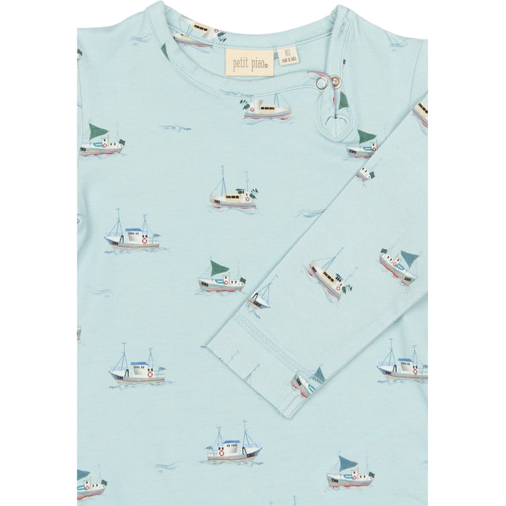 Body, Illusion Blue Boat