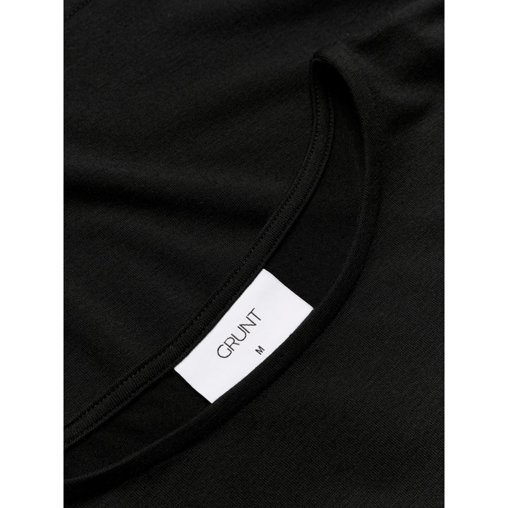 Nova Tee