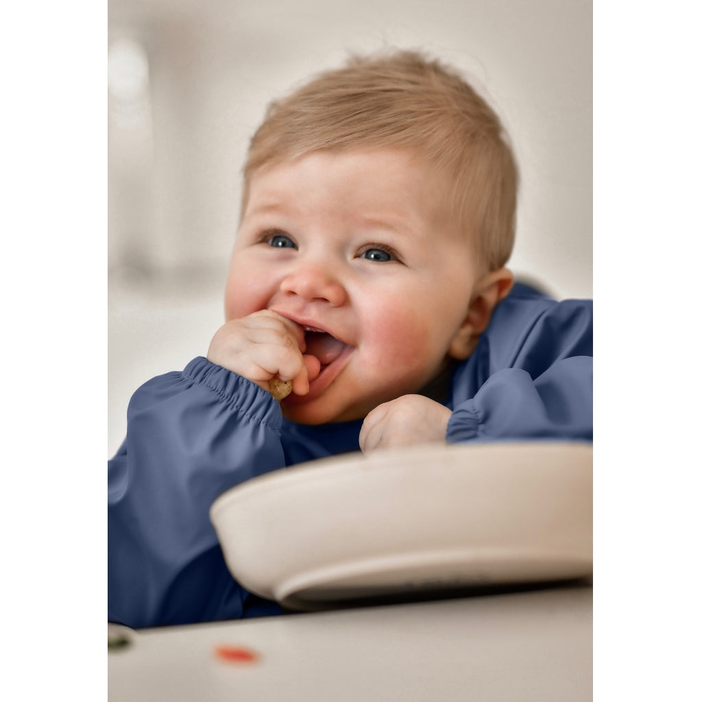 Bringusmekka v/ langum ermum - Blue Nights