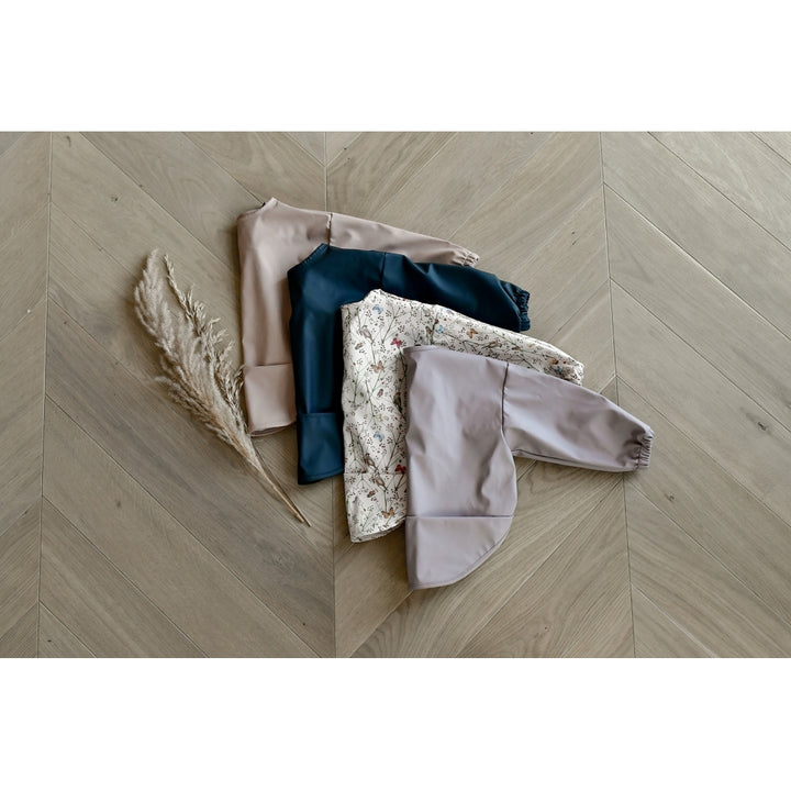 Bringusmekka v/ langum ermum - Adobe Rose