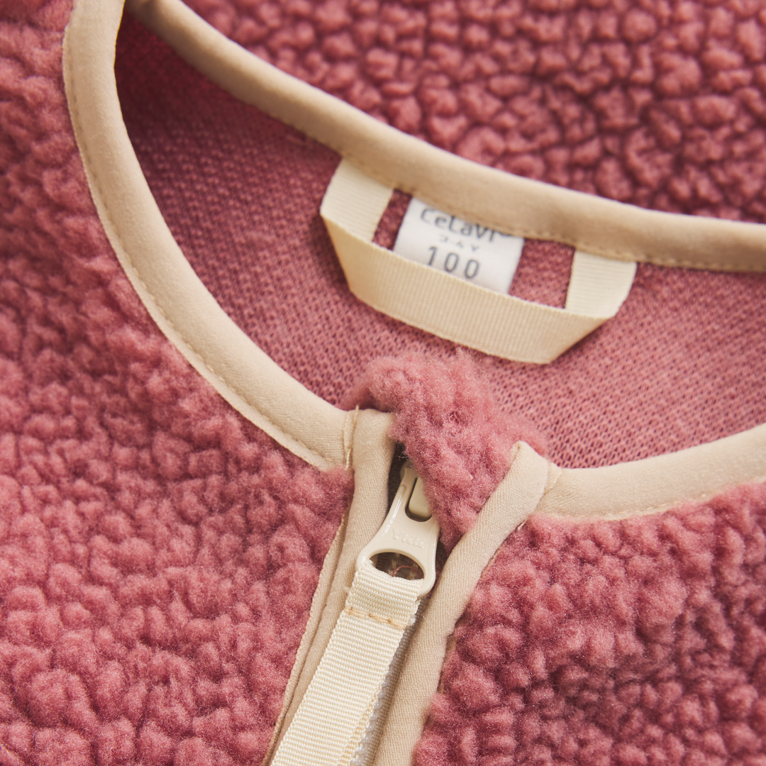 Teddy jakki, Nostalgia Rose