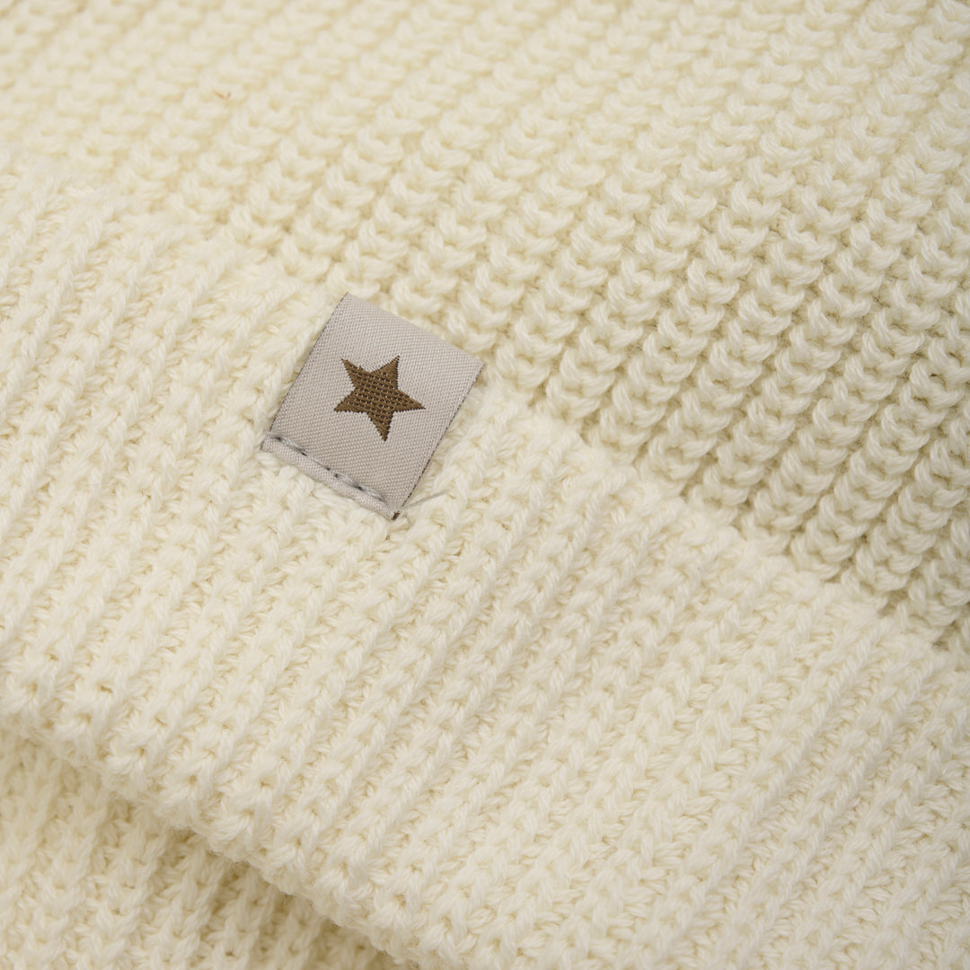 Hat knit,  Antique White