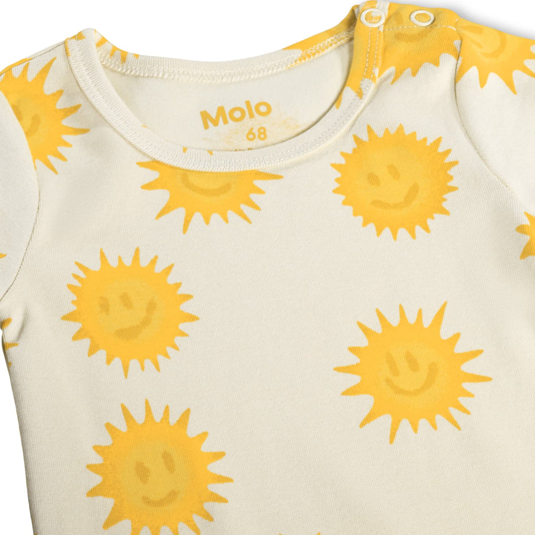 Body, Shining Suns