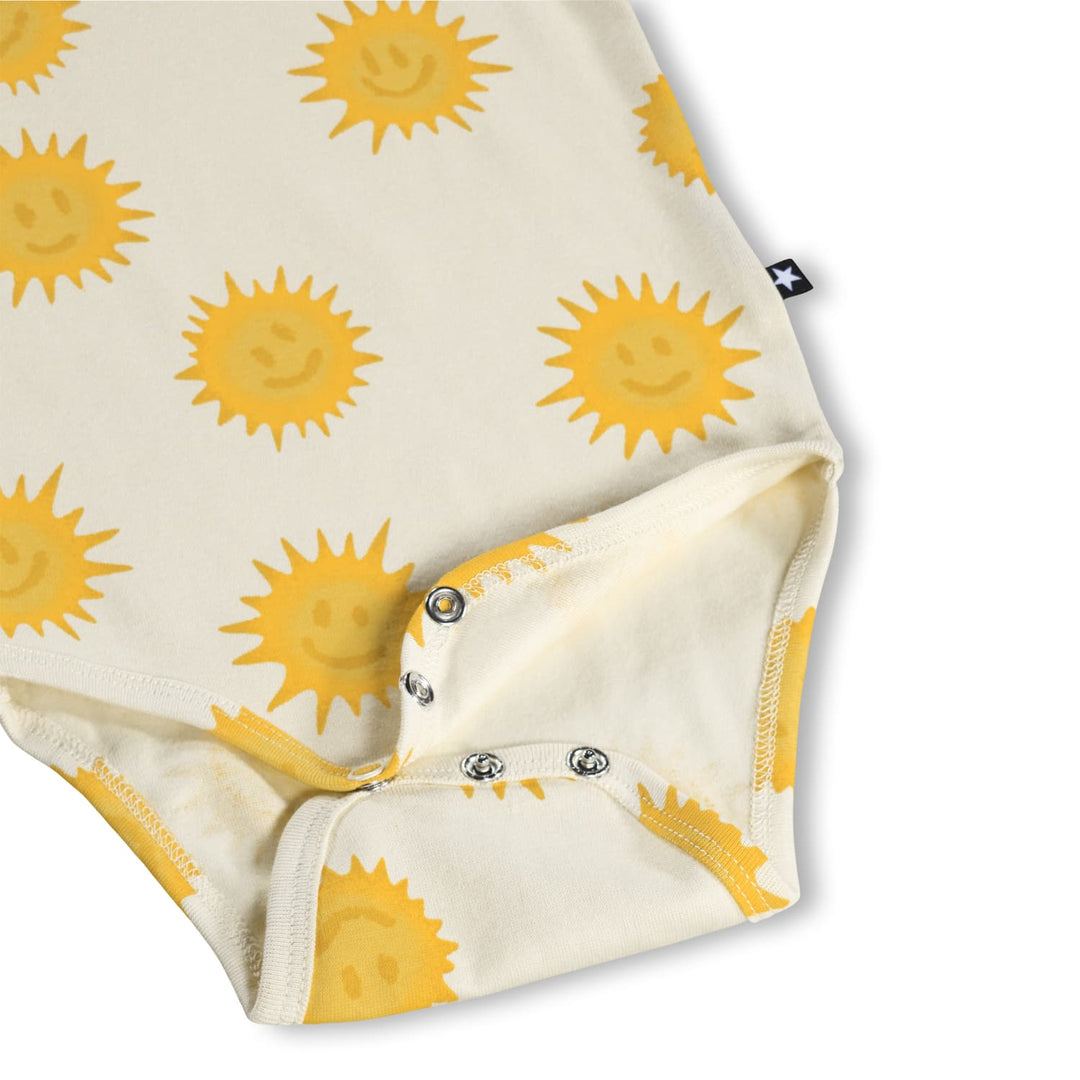 Body, Shining Suns