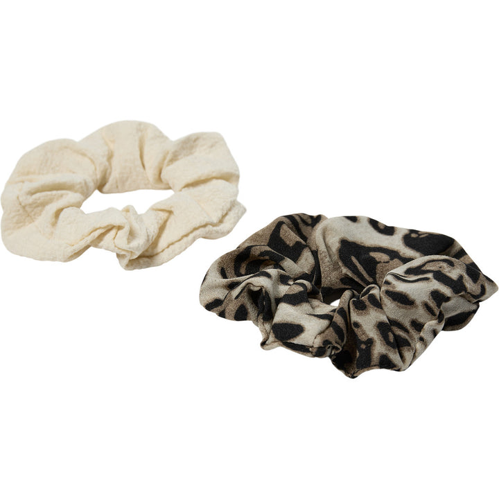 ANDREASY scrunchie