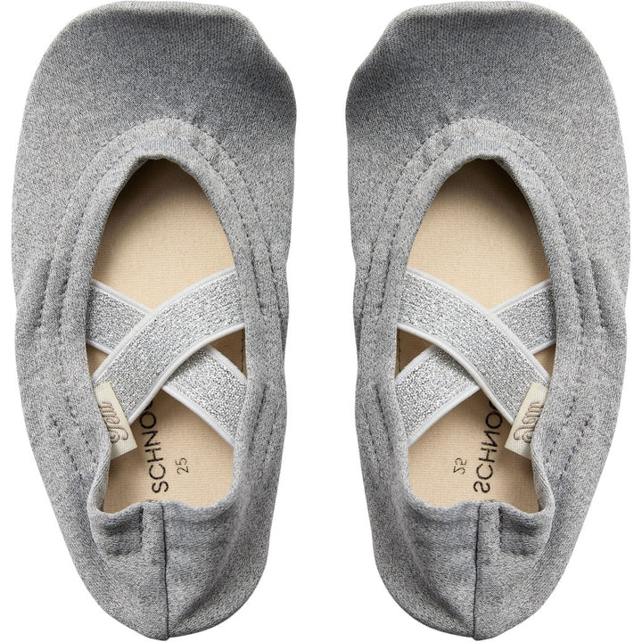 Fimleikaskógvar, Grey Mel