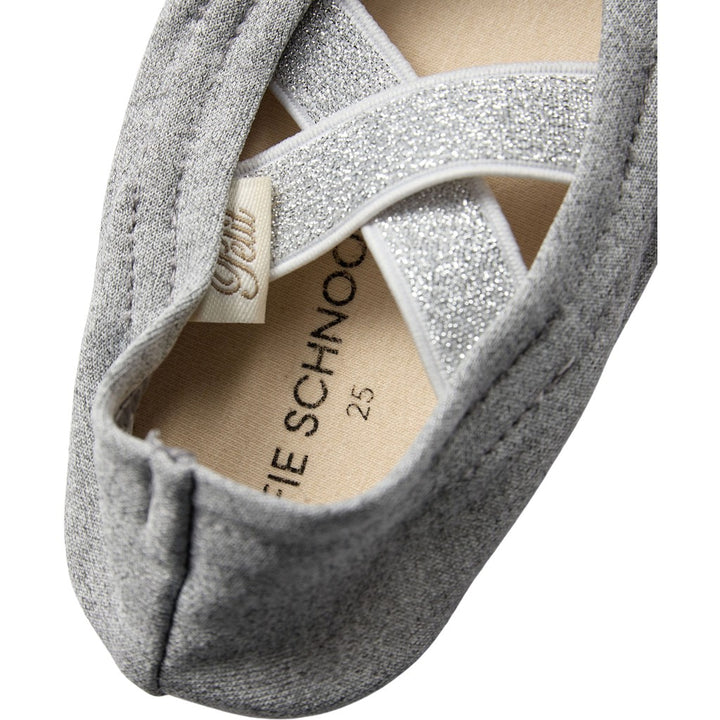 Fimleikaskógvar, Grey Mel